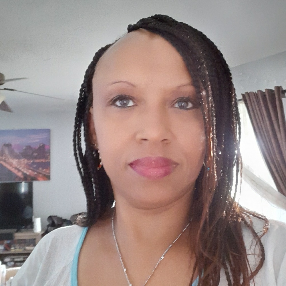 Meet your Posher, Marina